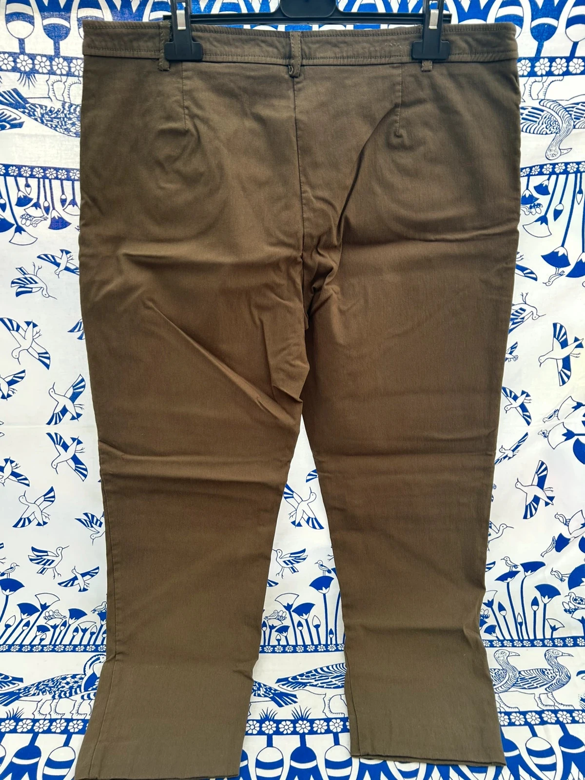 Pantacourt 48/4XL kaki femme viscose em bom estado – photo 3